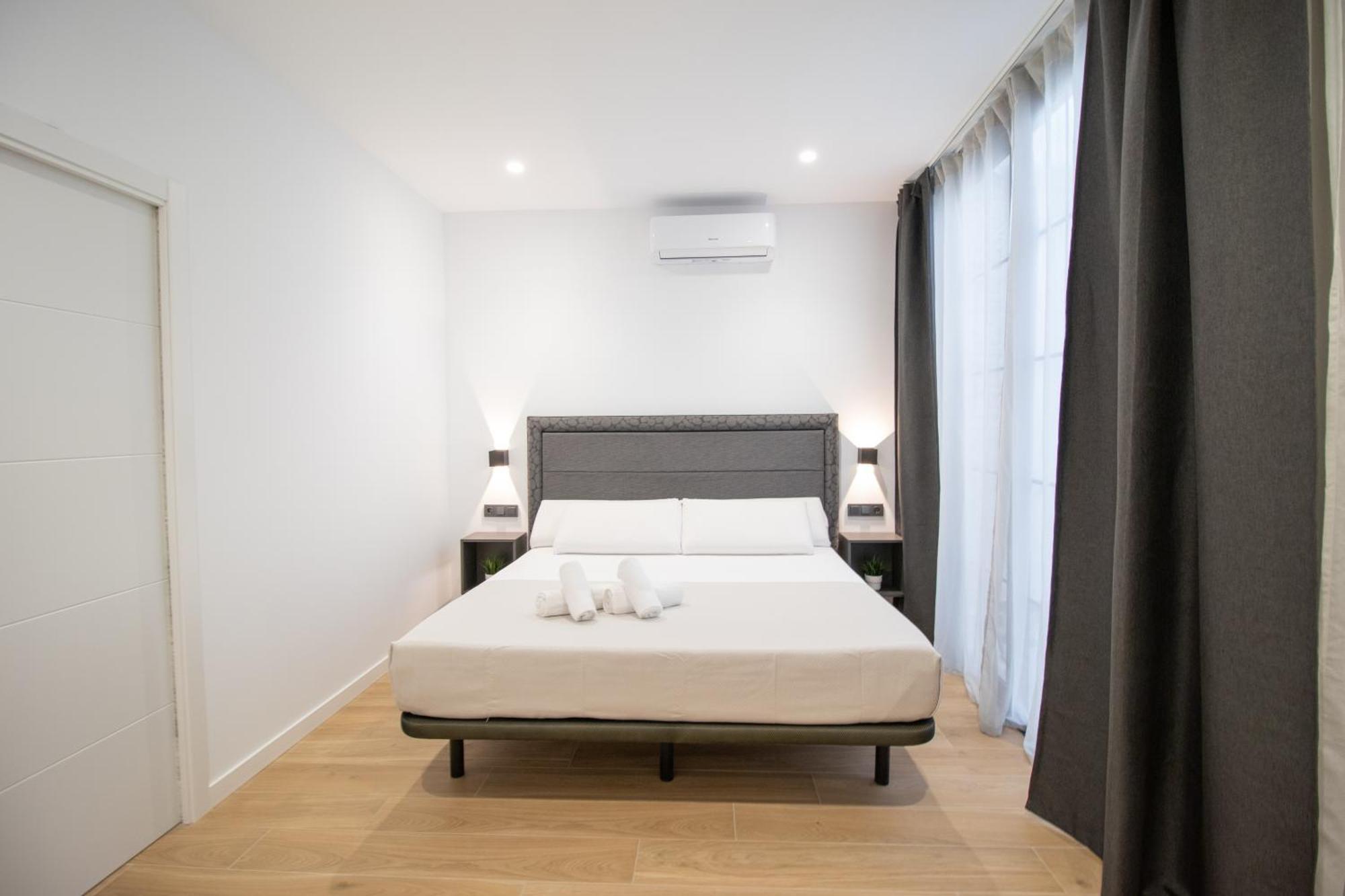 Bedtime Suites By Concept Flats Valencia Bagian luar foto