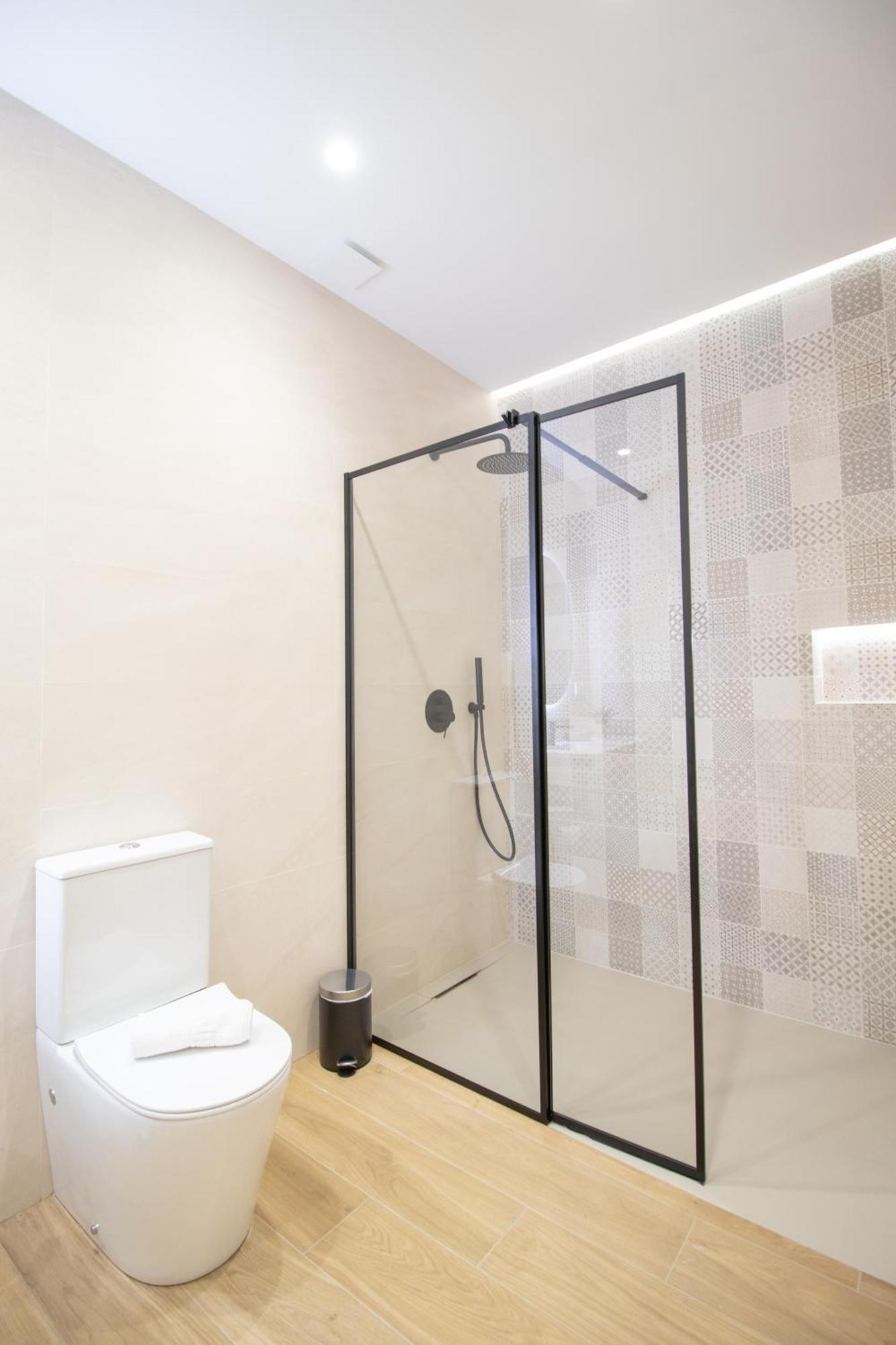 Bedtime Suites By Concept Flats Valencia Bagian luar foto