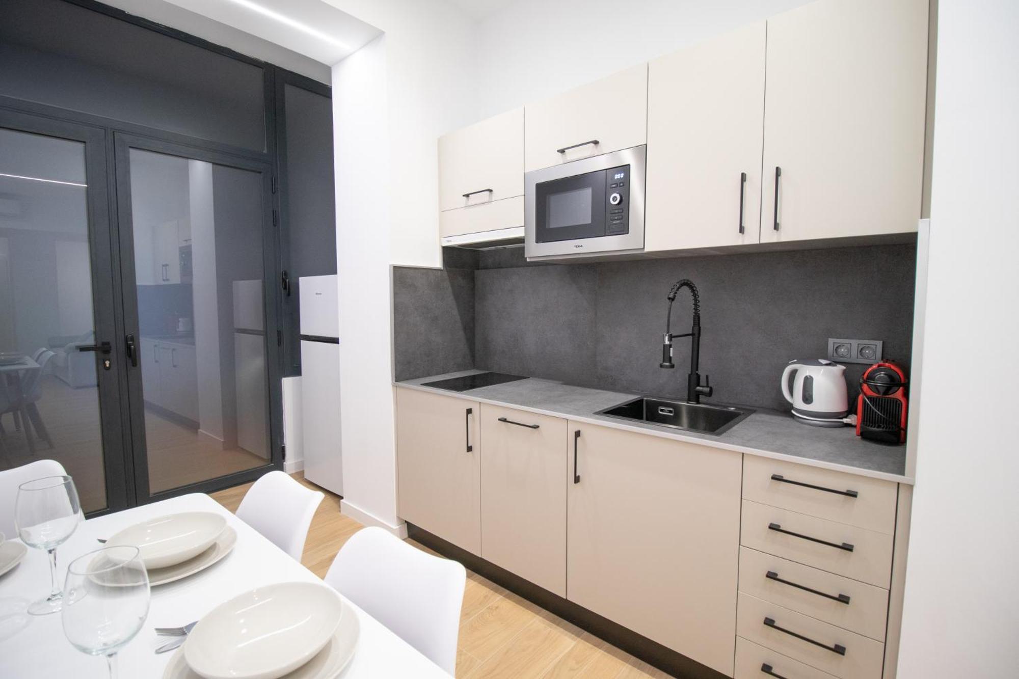 Bedtime Suites By Concept Flats Valencia Bagian luar foto