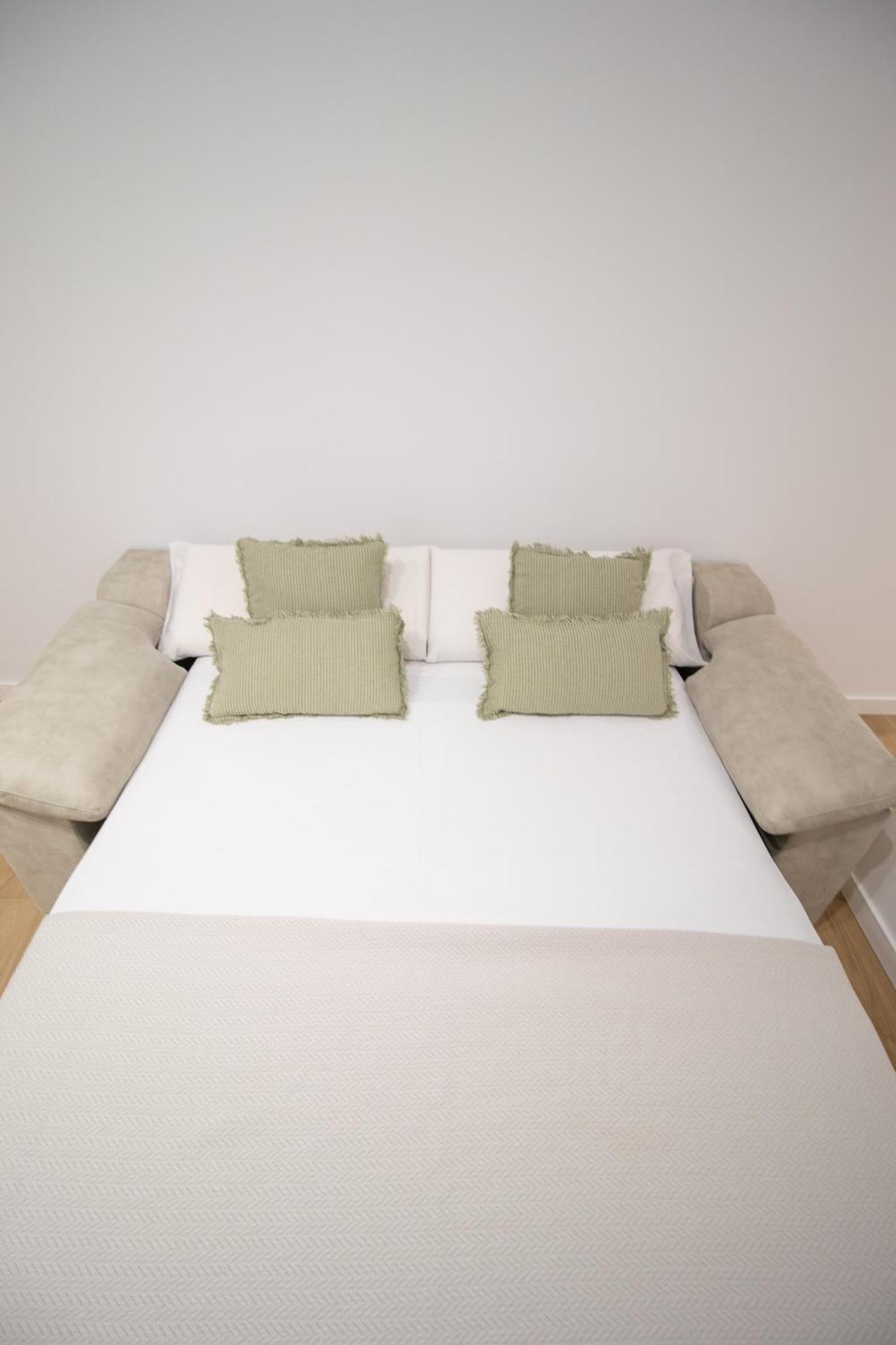 Bedtime Suites By Concept Flats Valencia Bagian luar foto