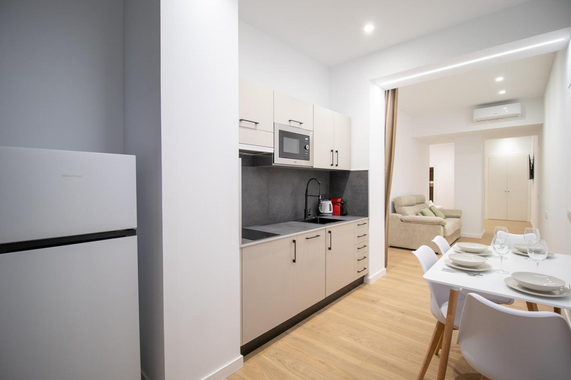 Bedtime Suites By Concept Flats Valencia Bagian luar foto